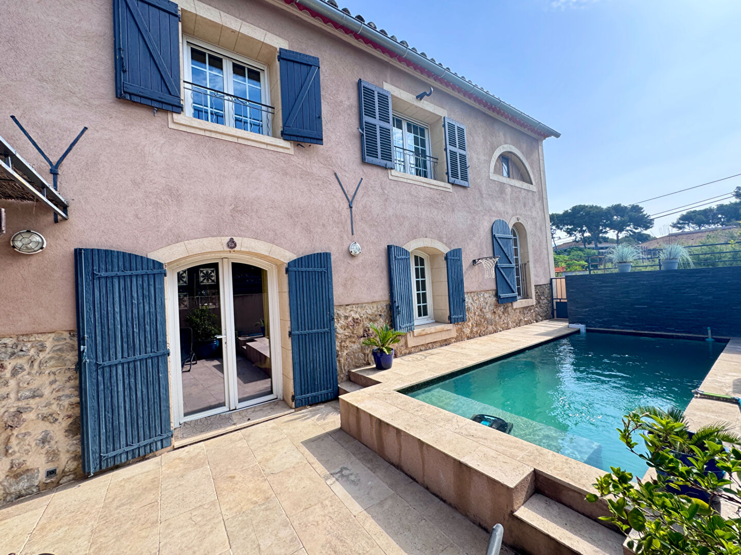 Agence immobilière de ALBERT IMMOBILIER OLLIOULES