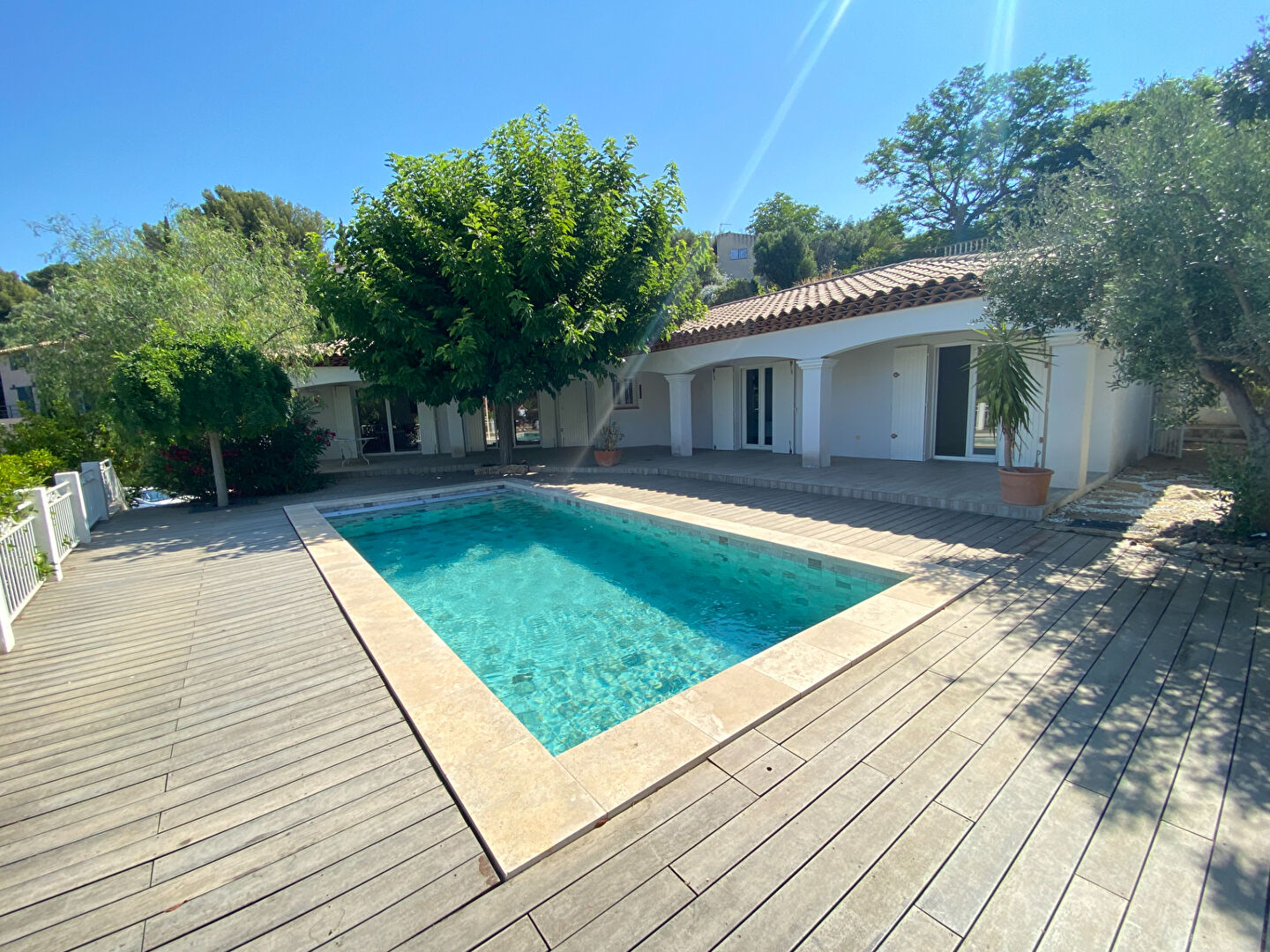 Agence immobilière de ALBERT IMMOBILIER OLLIOULES