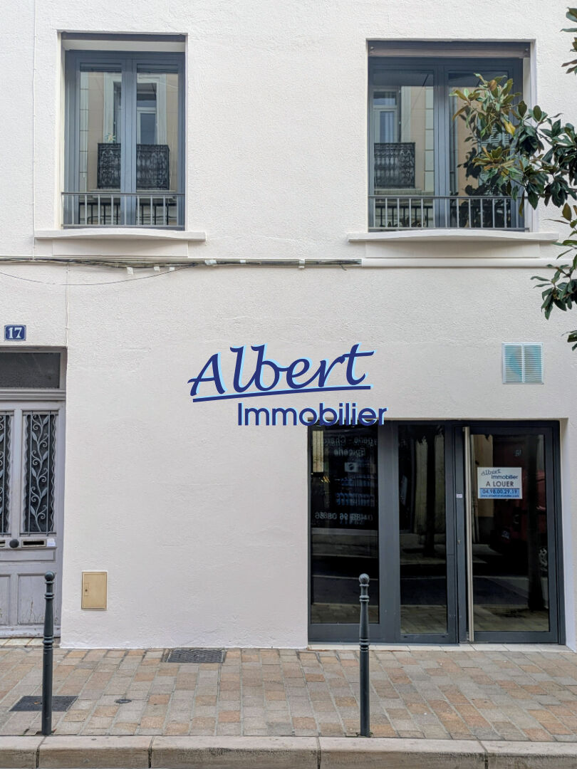 Photo Bureaux Ollioules 122 m2 image 1/6