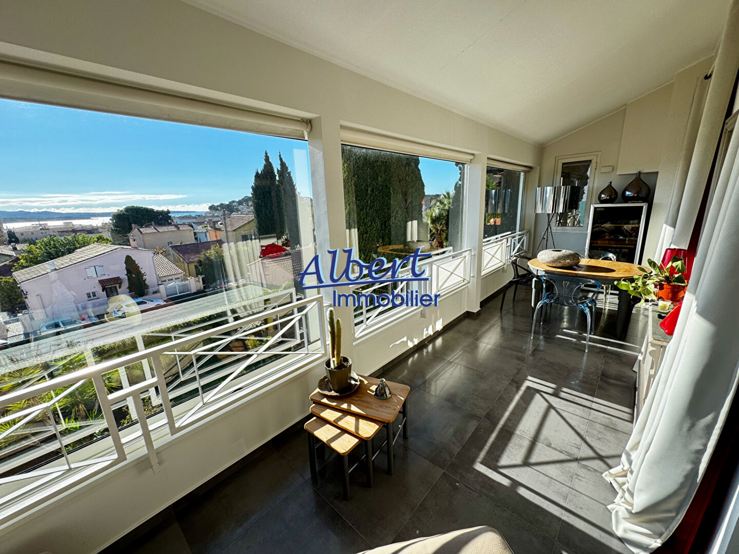 Appartement Sanary Sur Mer 5 pièce(s) 120.80 m2