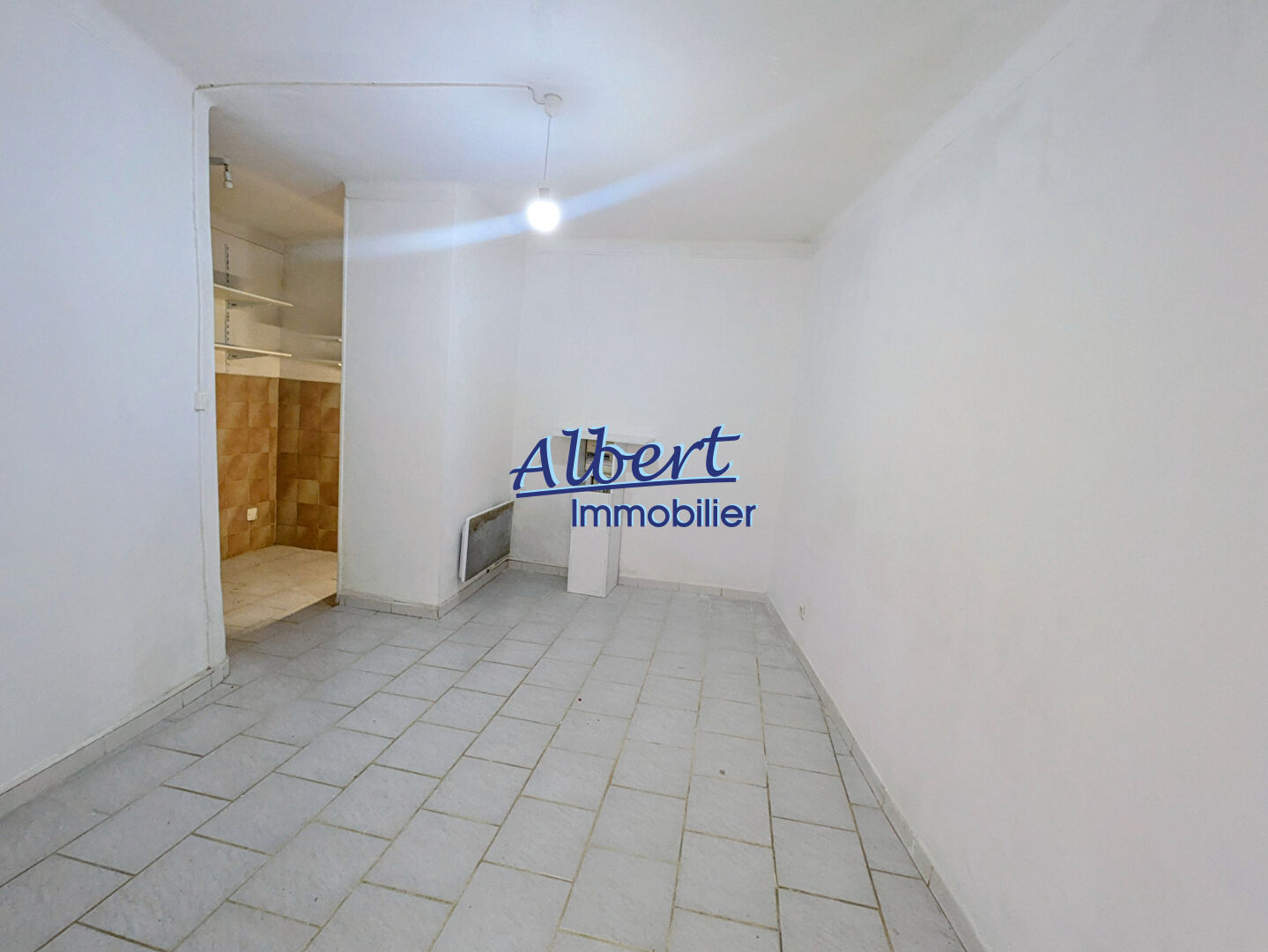 Appartement Ollioules 1 pièce(s) 21.09 m2