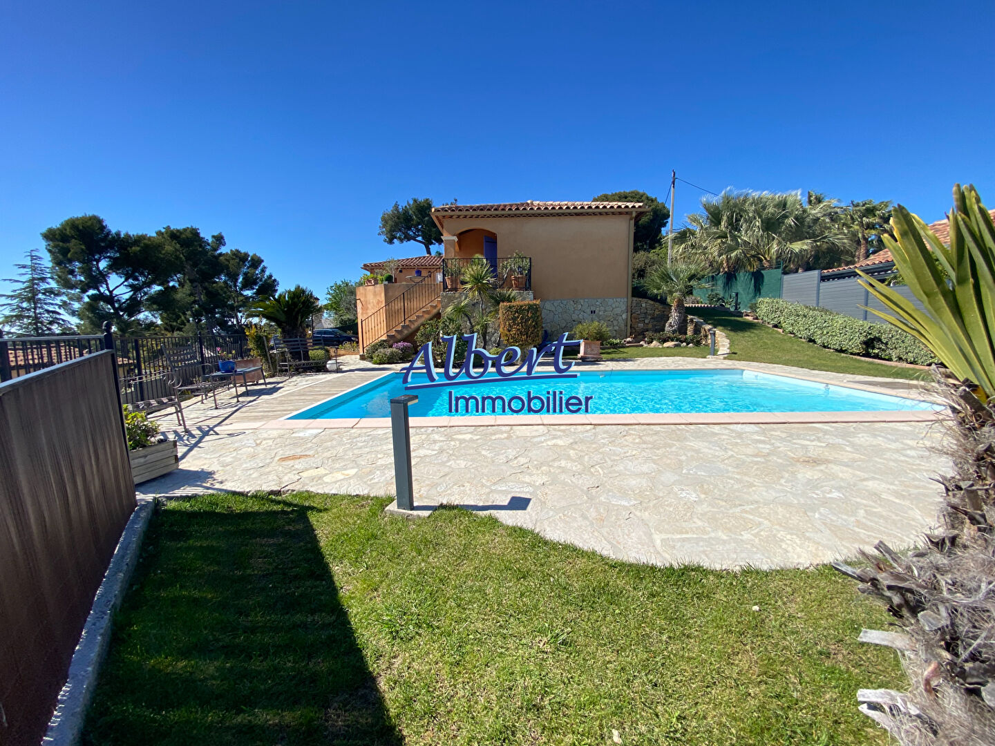 Agence immobilière de ALBERT IMMOBILIER OLLIOULES