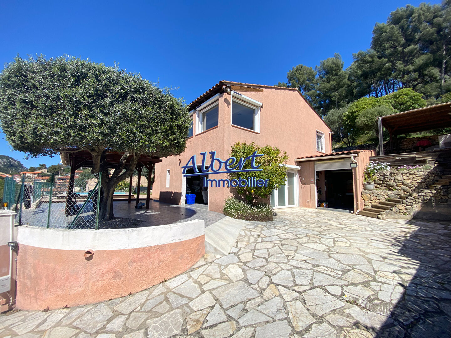 Agence immobilière de ALBERT IMMOBILIER OLLIOULES