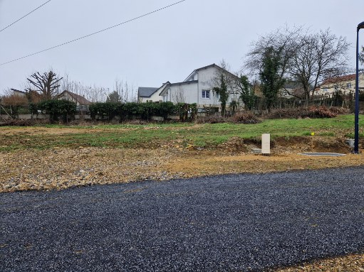 Photo TERRAIN - AIGLEMONT image 2/3