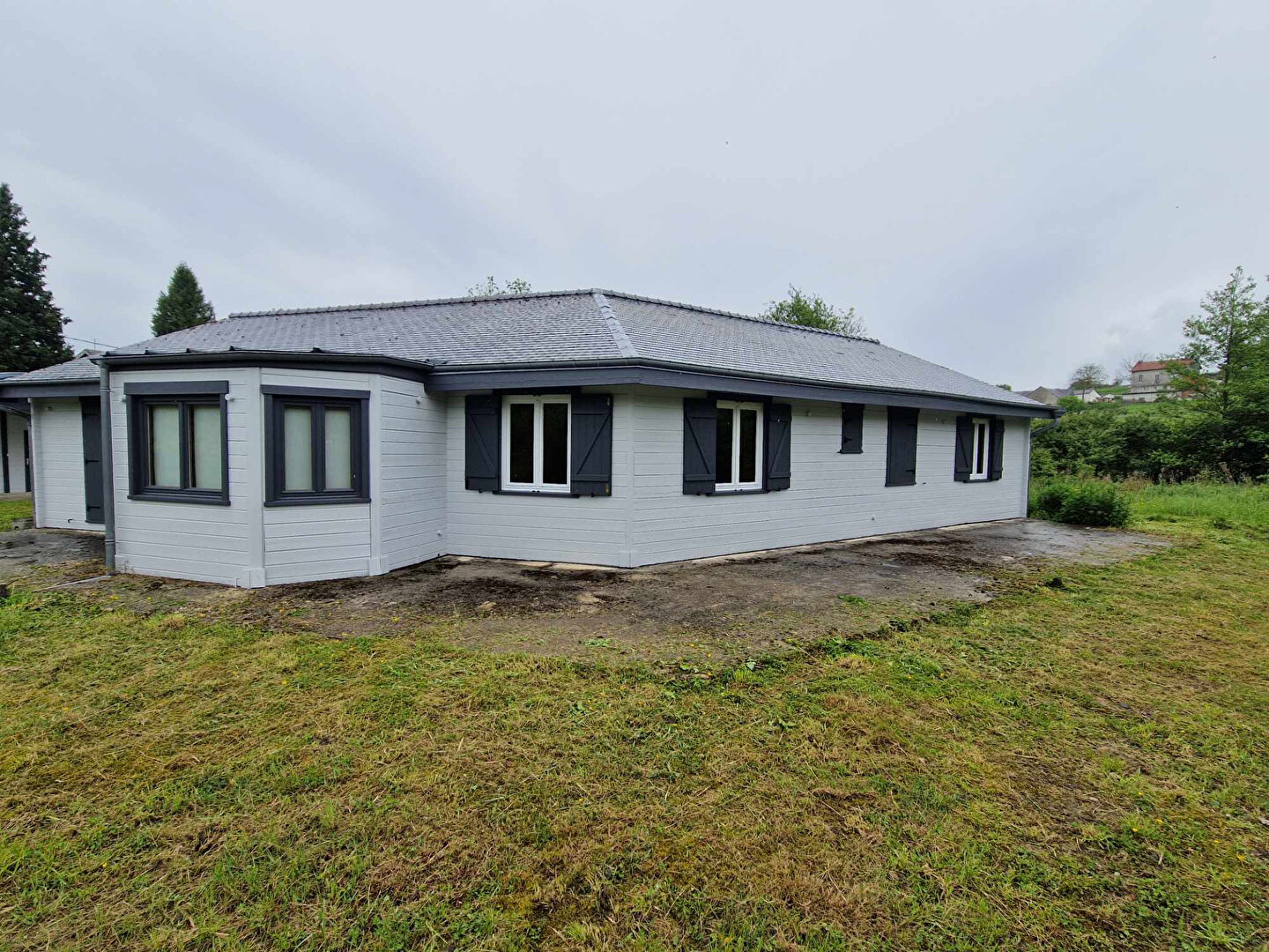 Photo CHALET EN BOIS MASSIF - LIART image 4/6