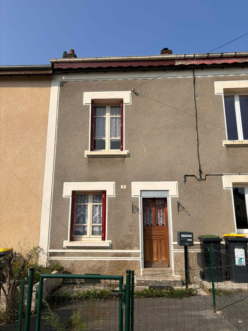 MAISON - POURU AUX BOIS