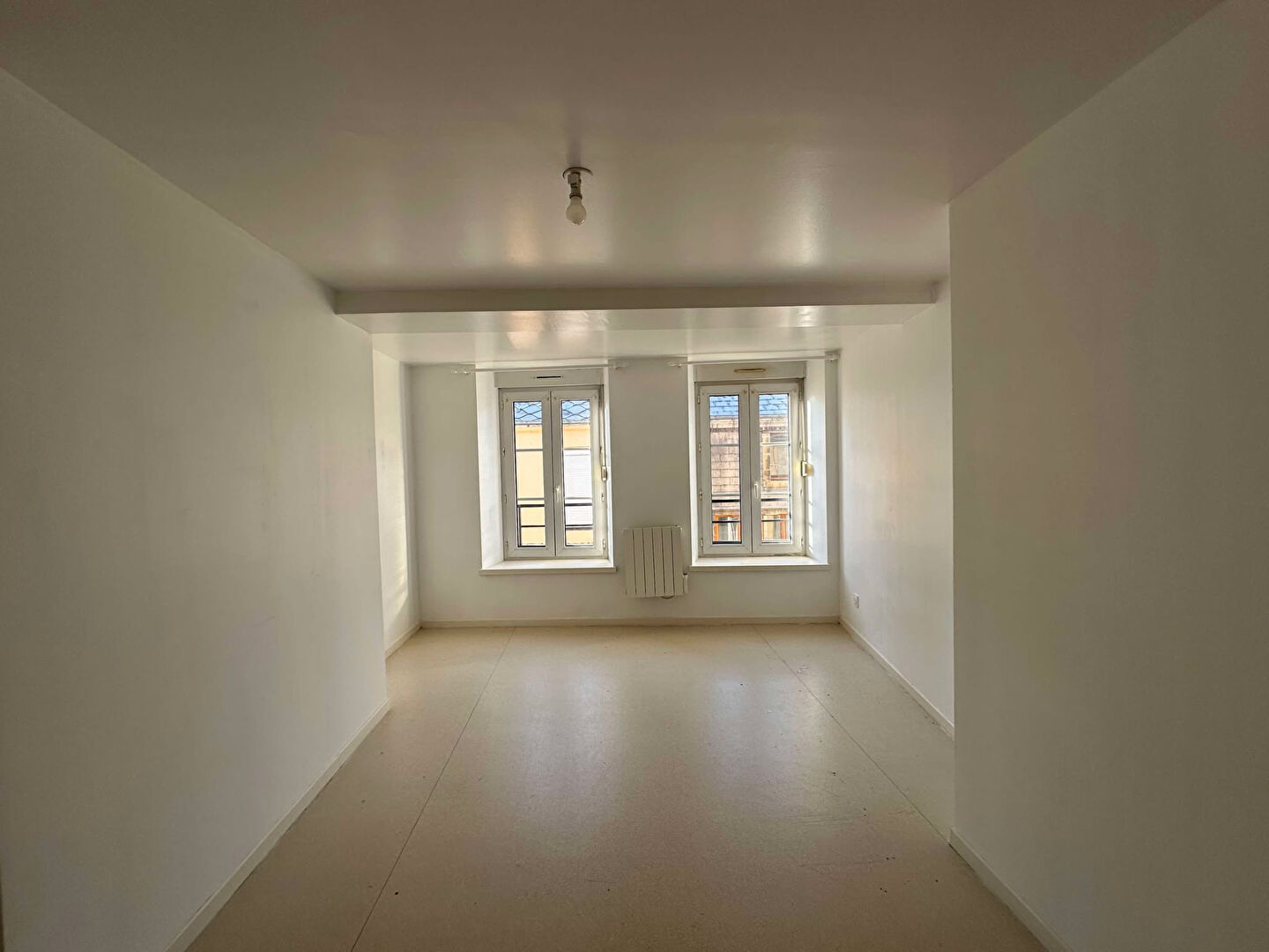 Photo IMMEUBLE - SEDAN image 3/6