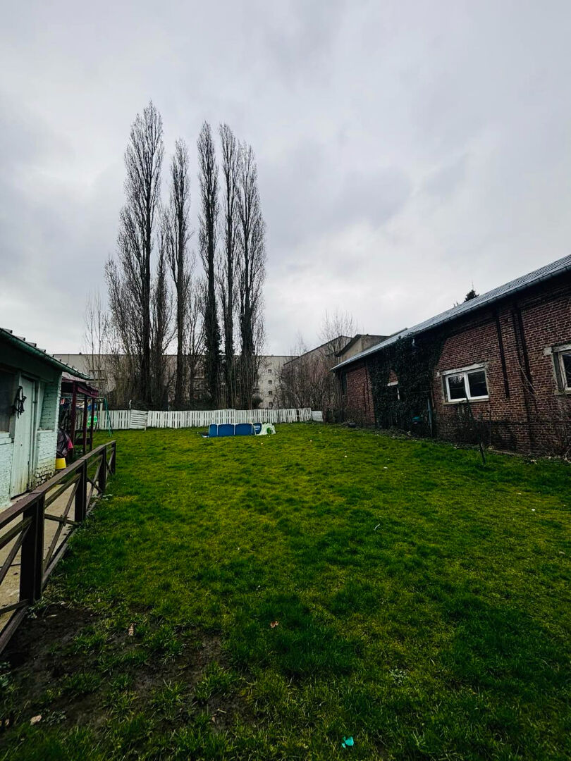 Photo IMMEUBLE - CHARLEVILLE-MÉZIÈRES image 5/5