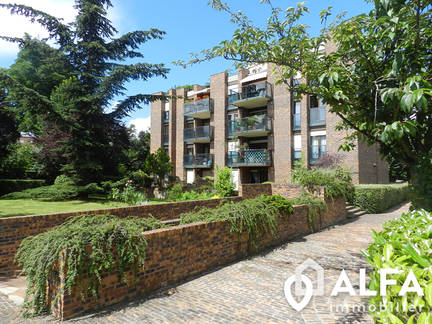 Agence immobilière de ALFA IMMOBILIER Enghien les bains - ALFA IMMOBILIER