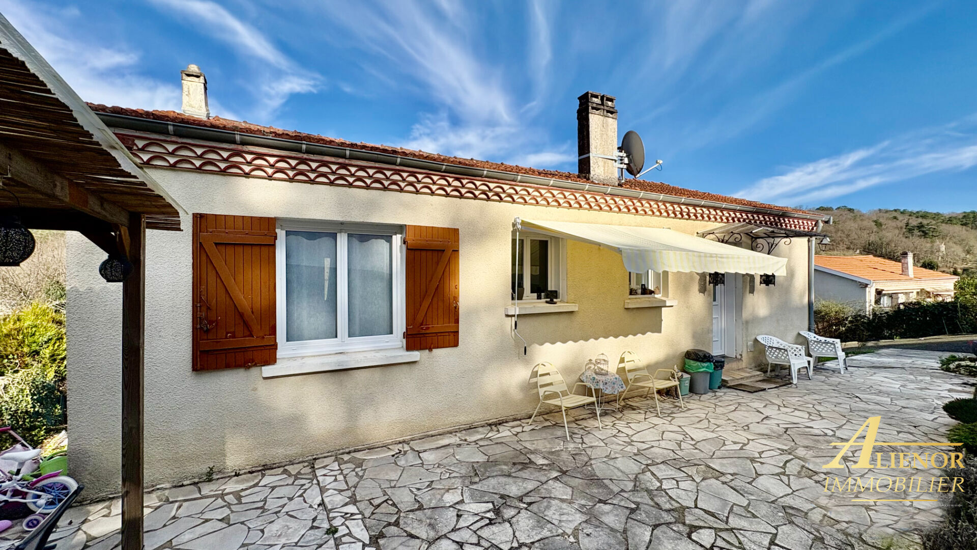 Maison à Sanilhac (Val d'Atur)