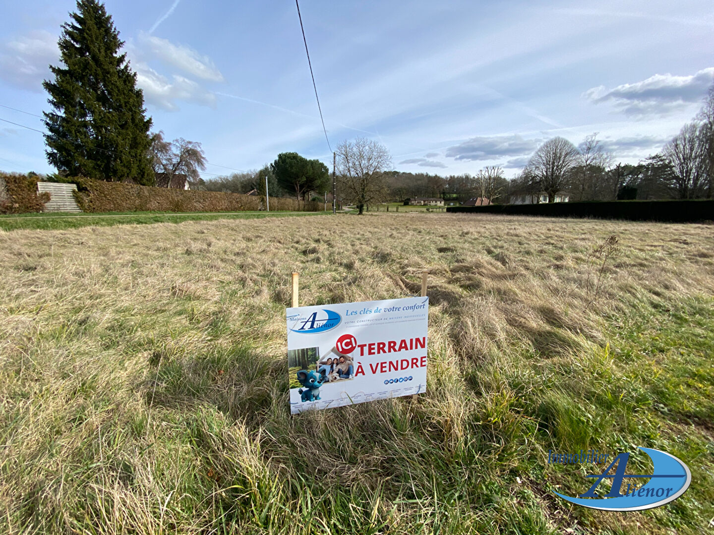 Photo Terrain avec double accès à St Front la Rivière 24300 (Dordogne) image 3/4