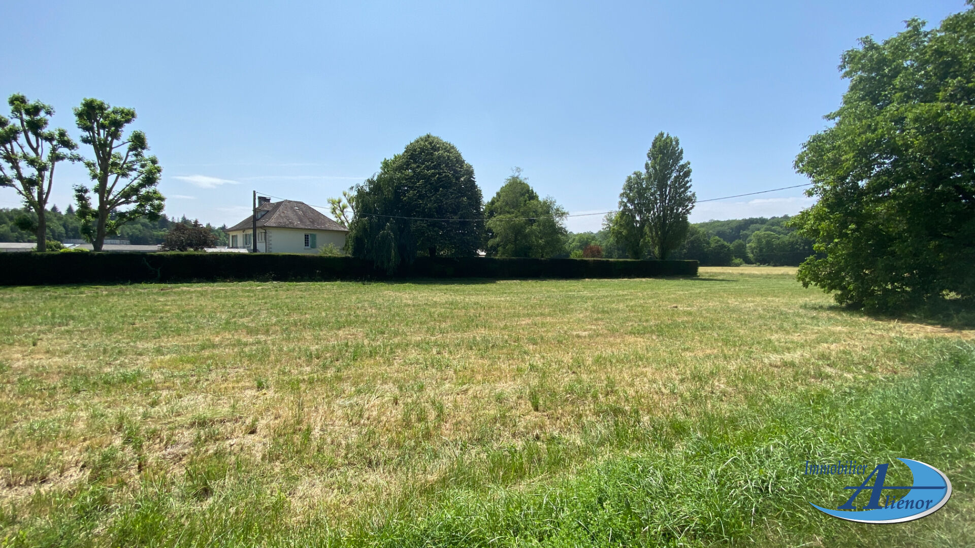 Photo Terrain paisible avec accès rapide à Brantôme et Périgueux, 24300 SAINT FRONT LA RIVIERE image 5/5