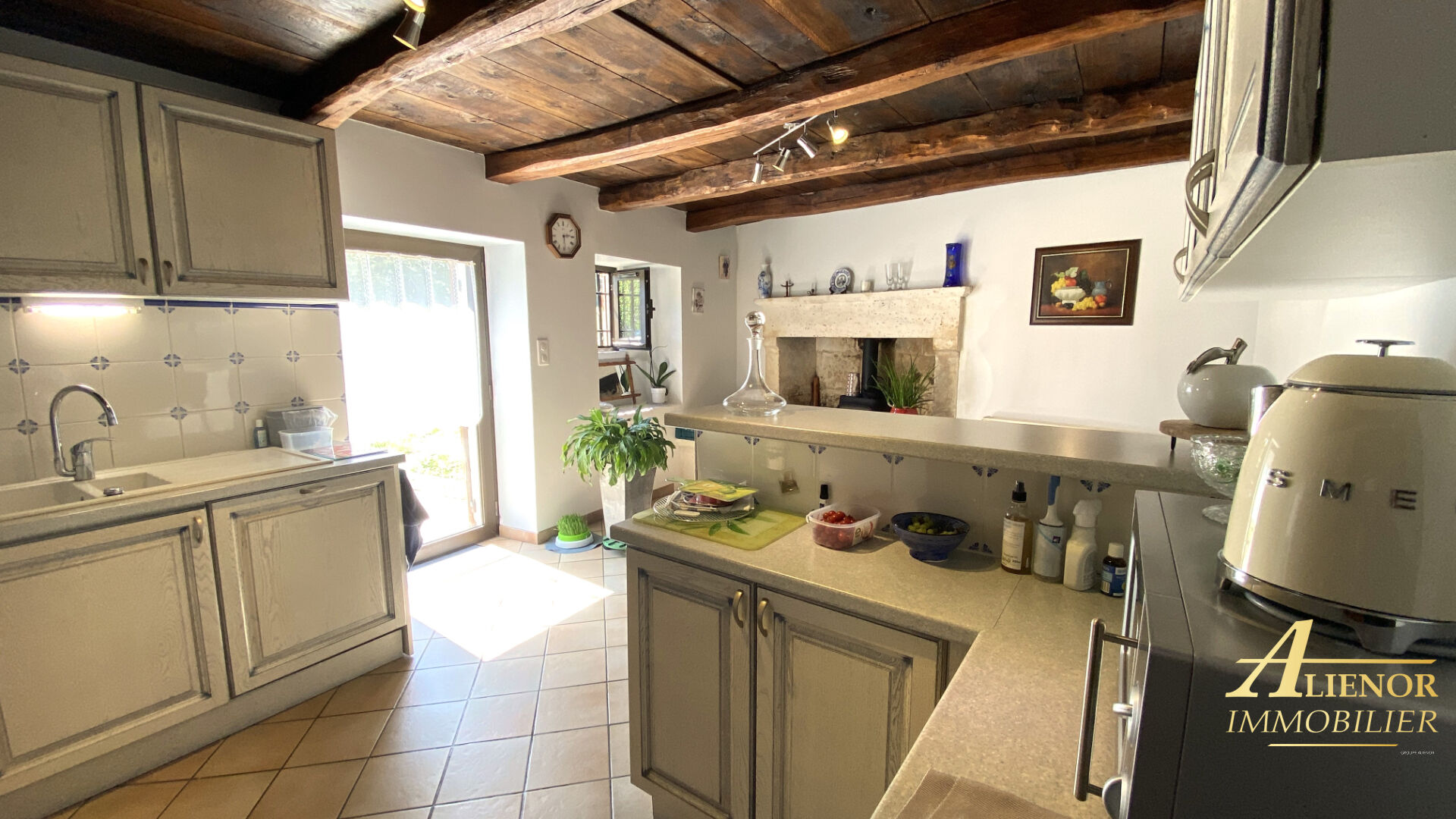 Photo Maison en pierre de caractère - Proche de Brantôme 24310 image 3/6