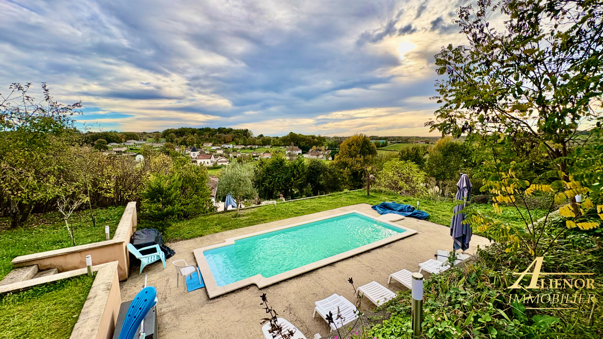 Photo Maison en pierre Ouest Périgueux image 2/6