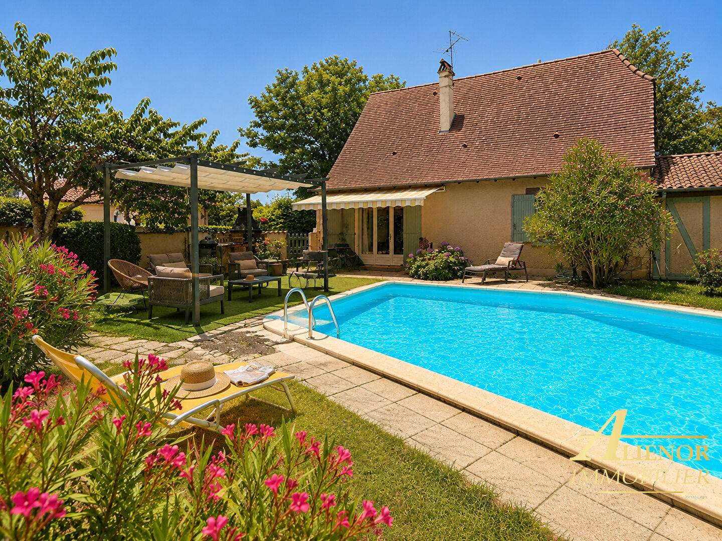 Maison 5 pièces 121 m² · à Boulazac Isle Manoire · 121 m² · 310 000 €