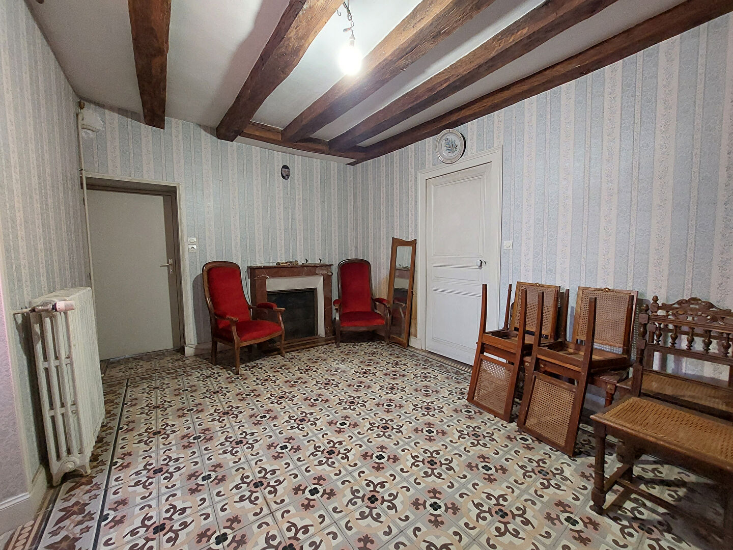 Photo Maison Lencloitre 8 pièce(s) 170 m2 image 4/6
