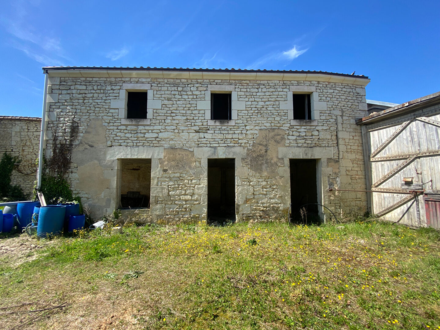 MIREBEAU CENTRE - Maison - 70m²