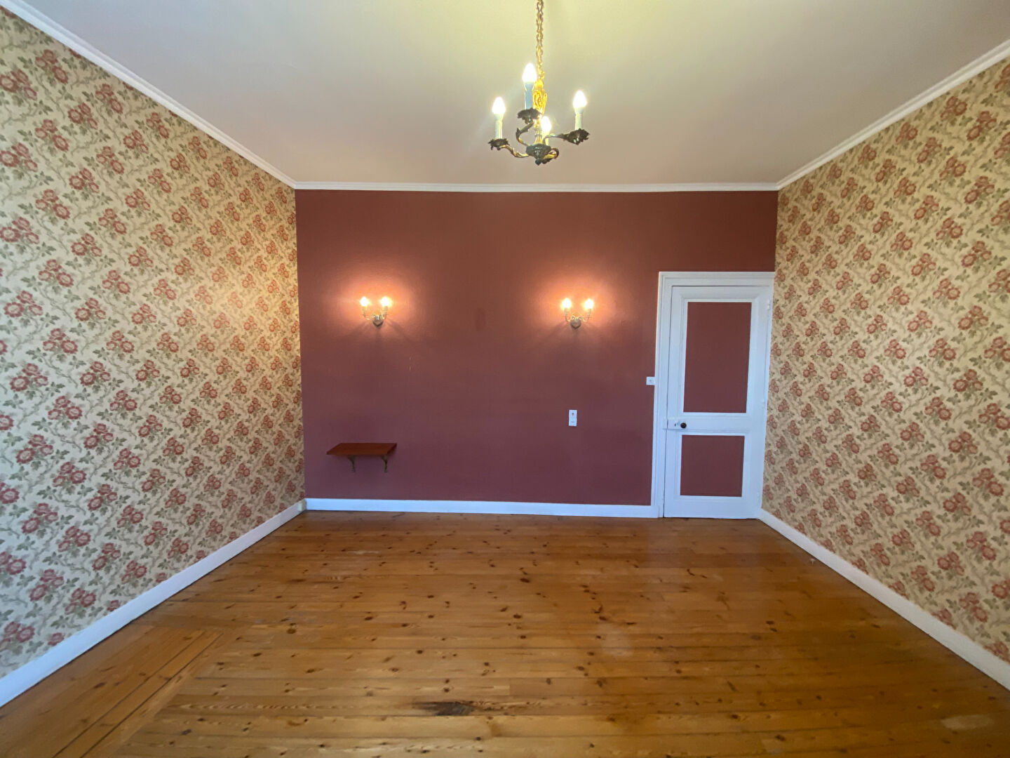 Photo MAISON - MIREBEAU CENTRE - 150m² image 6/6