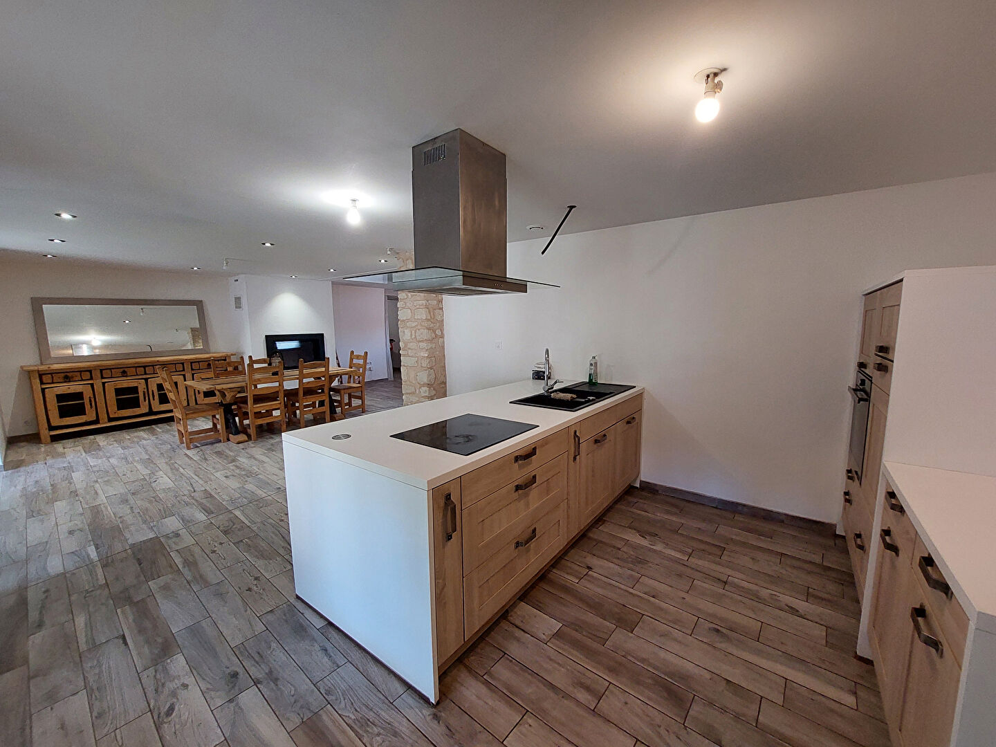 Photo Maison Thure 5 pièce(s) 150 m2 image 3/6