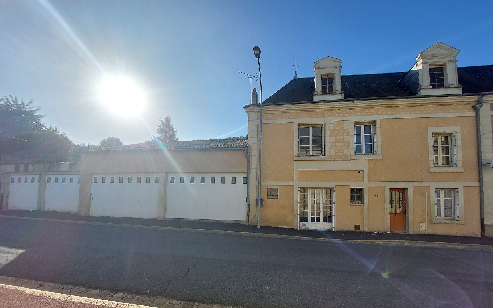 Maison Colombiers 3 pièce(s) 100 m2