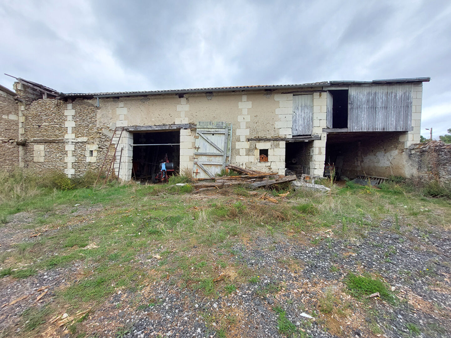 Photo PLEIN CENTRE - GRANGE - 150m² EXCLUSIVITE image 2/3