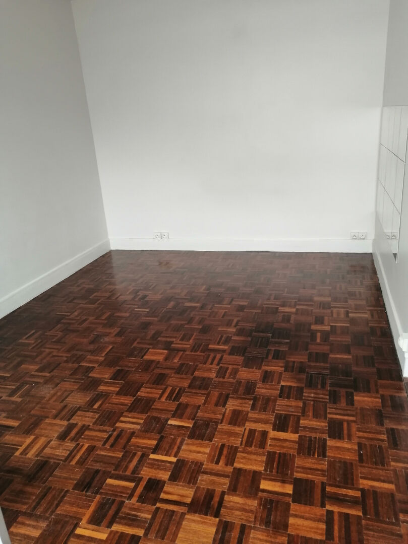 Photo rue picpus 75012, Appartement  2 pièce(s) 50 m2 balcon image 5/6