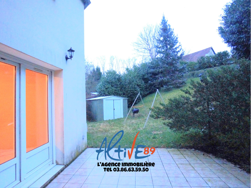 Maison au centre de Toucy de 121m² sur jardin de 380m²