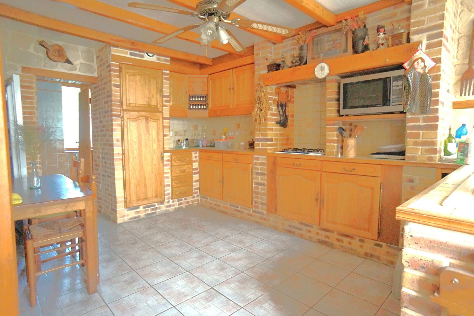 Photo Maison secteur La Celle Saint Cyr 263m² habitable sur jardin de 670m² image 3/6