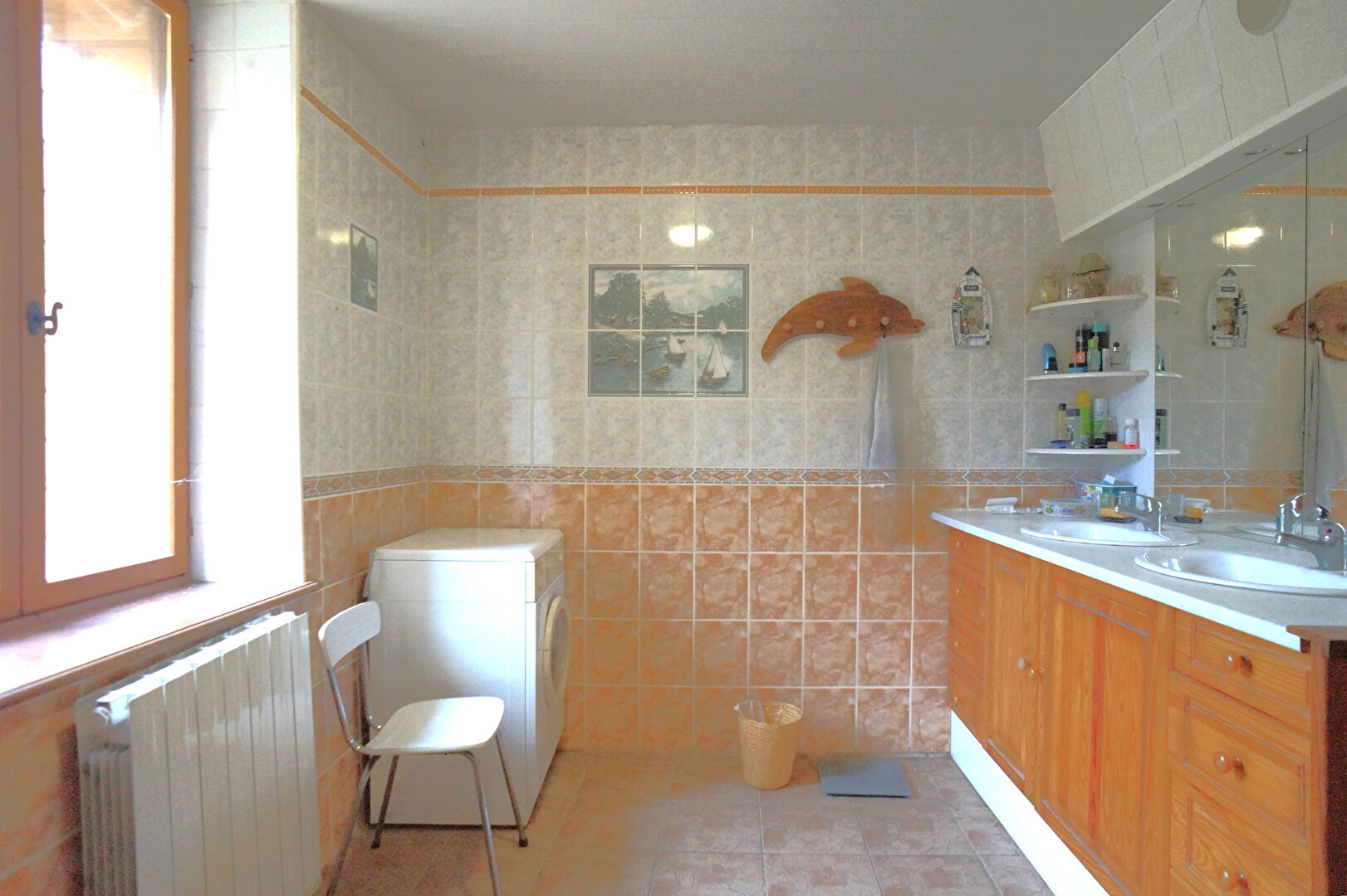 Photo Maison secteur La Celle Saint Cyr 263m² habitable sur jardin de 670m² image 4/6