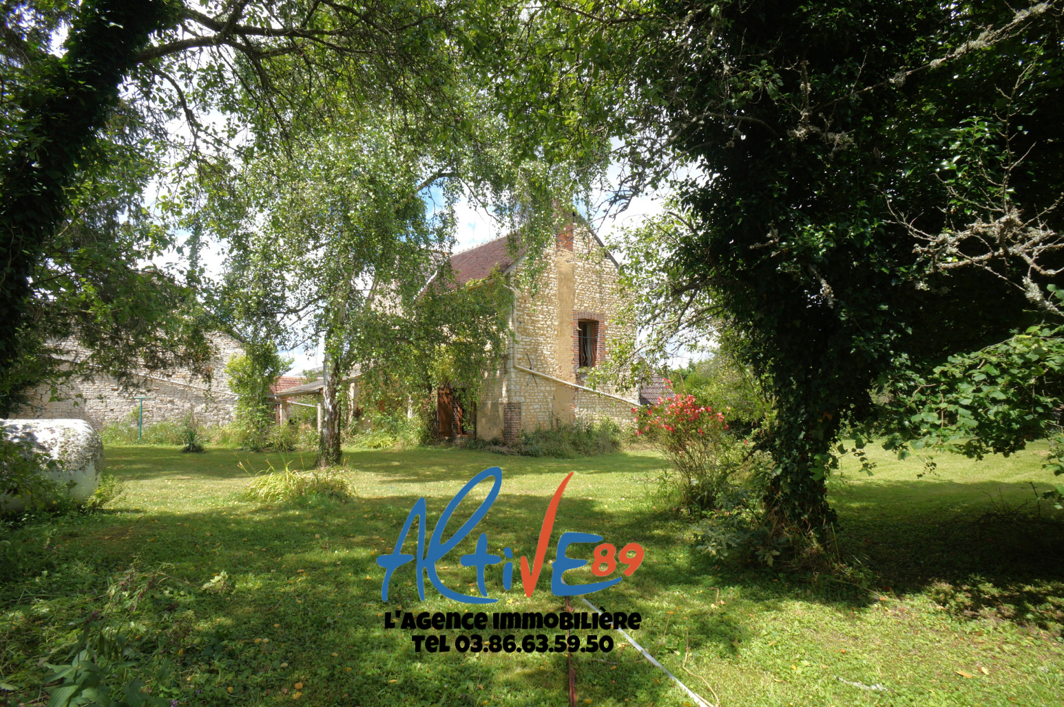 Photo Maison ancienne secteur Saint Maurice Le Vieil de 115m² habitable sur jardin de 1600m² image 3/6