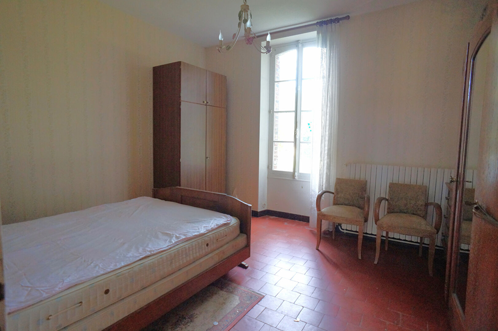 Photo Maison secteur Poilly Sur Tholon de 82m² habitable sur jardin de 1400m² et dépendances image 6/6