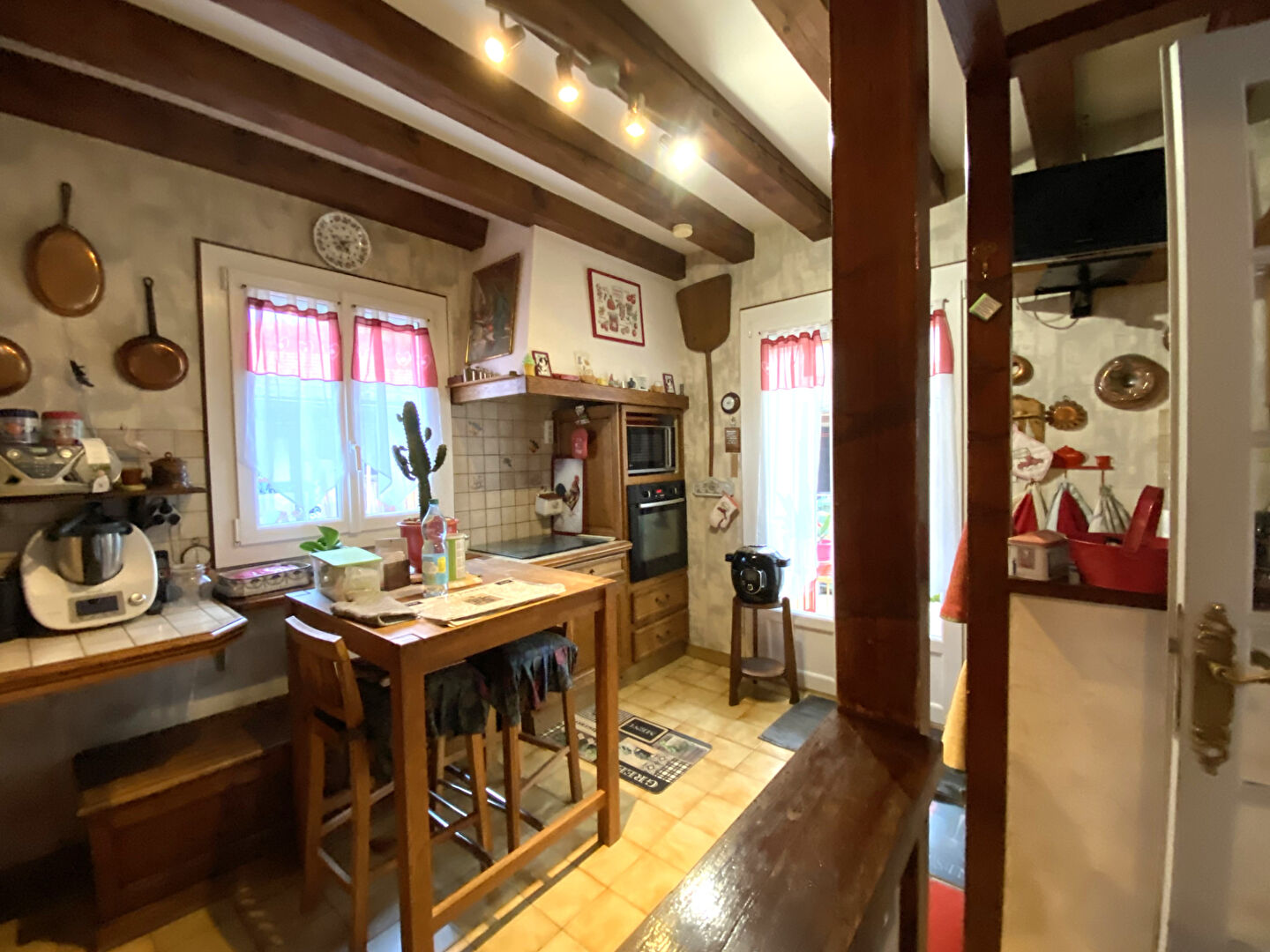 Photo Joigny Maison de 225 m2 sur 973 m² de terrain avec piscine image 3/6