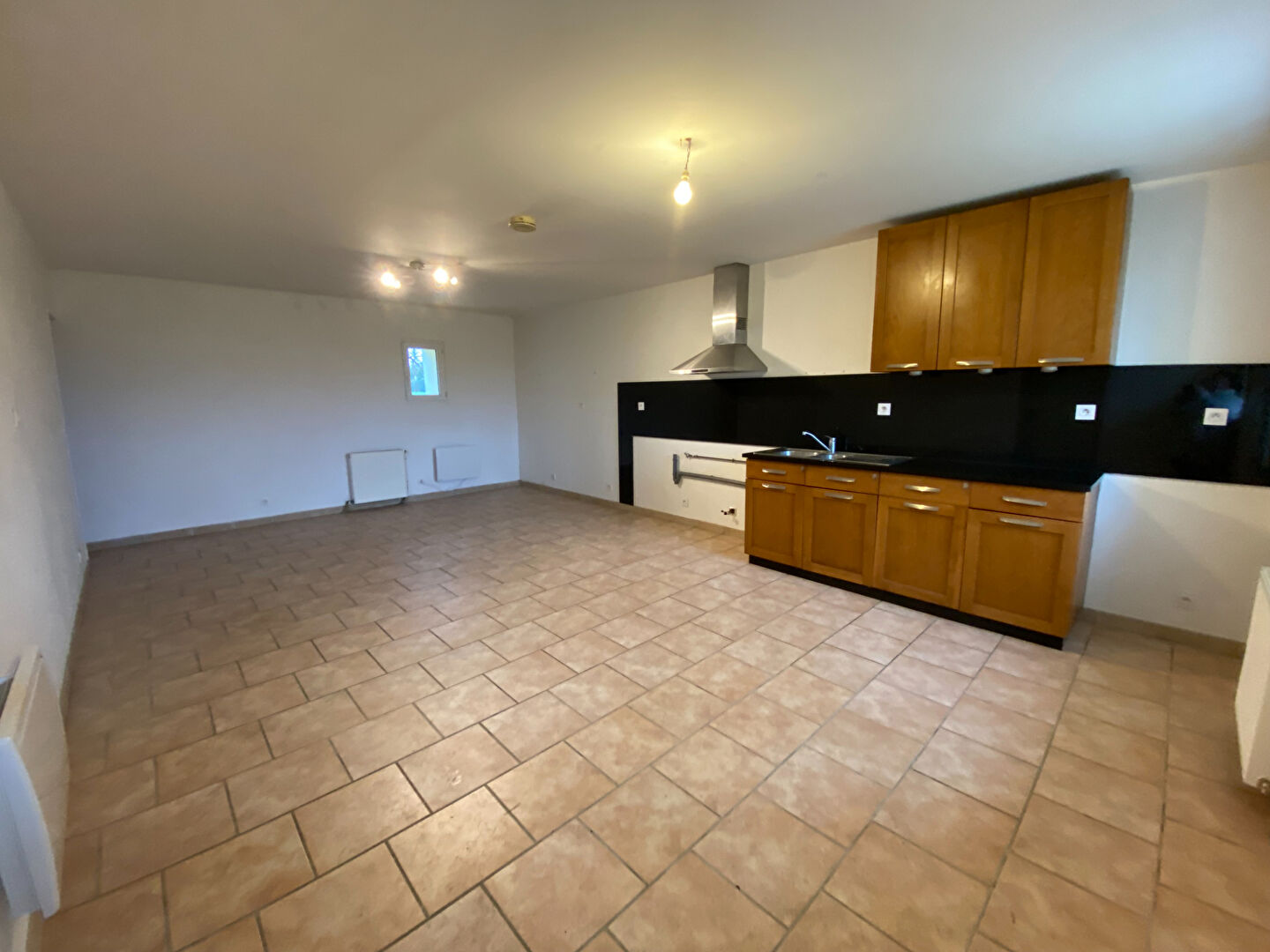 Photo Maison  Verlin 3 pièces 84 m2 sur 880m² de terrain plat. image 3/6