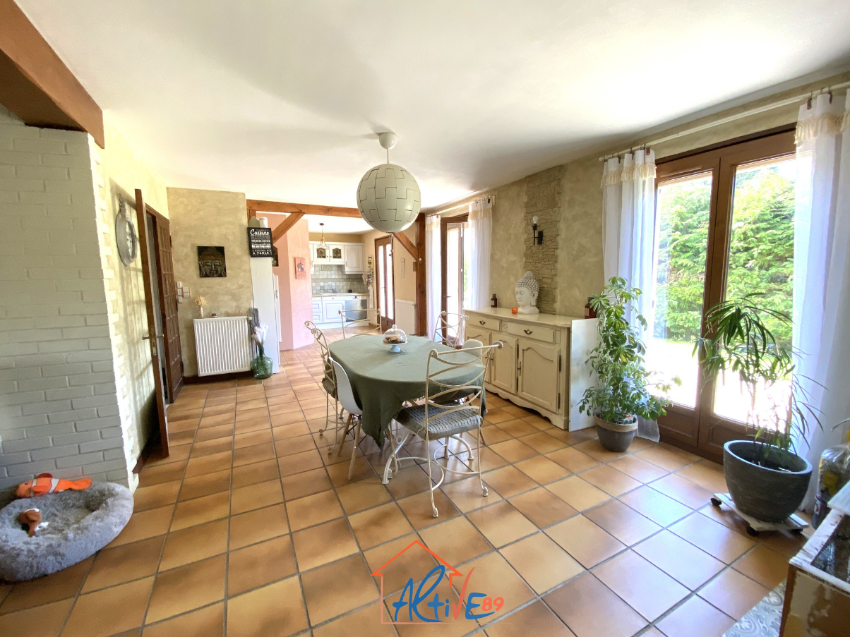 Photo Maison 20 minutes d'Auxerre 5 chambres image 4/6