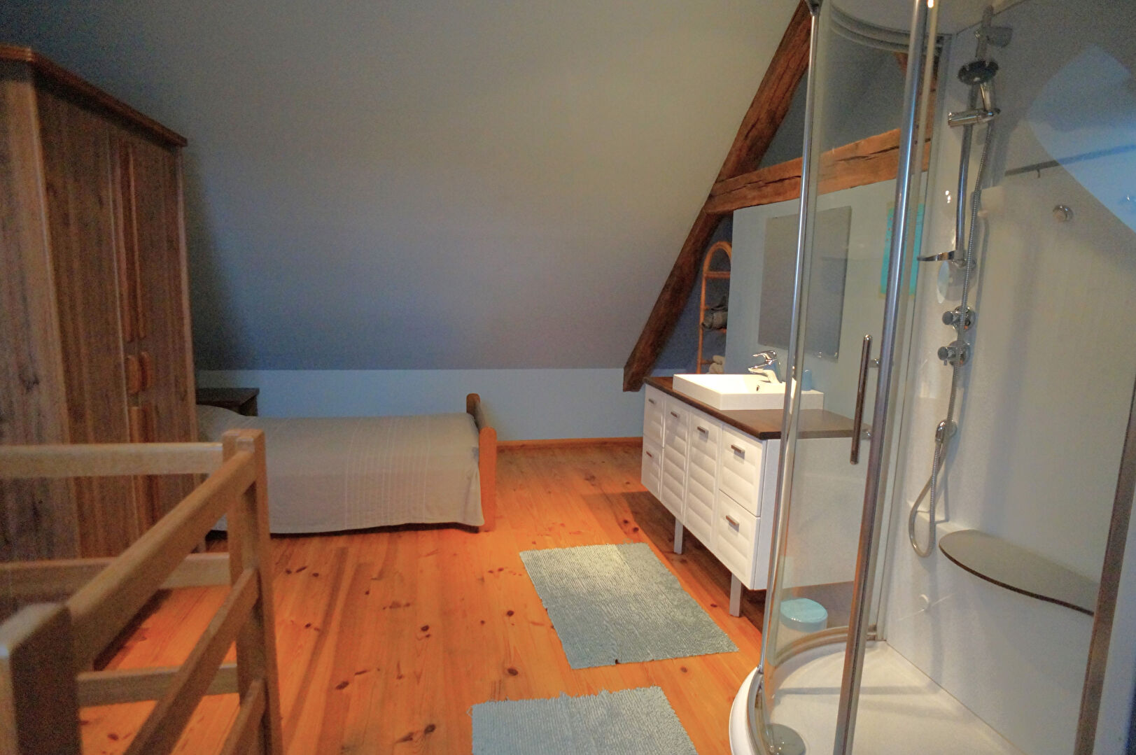 Photo Ferme et dépendances sur la commune de Diges à 5 minutes de Toucy sur 20 hectares de terrains et forêt image 5/6