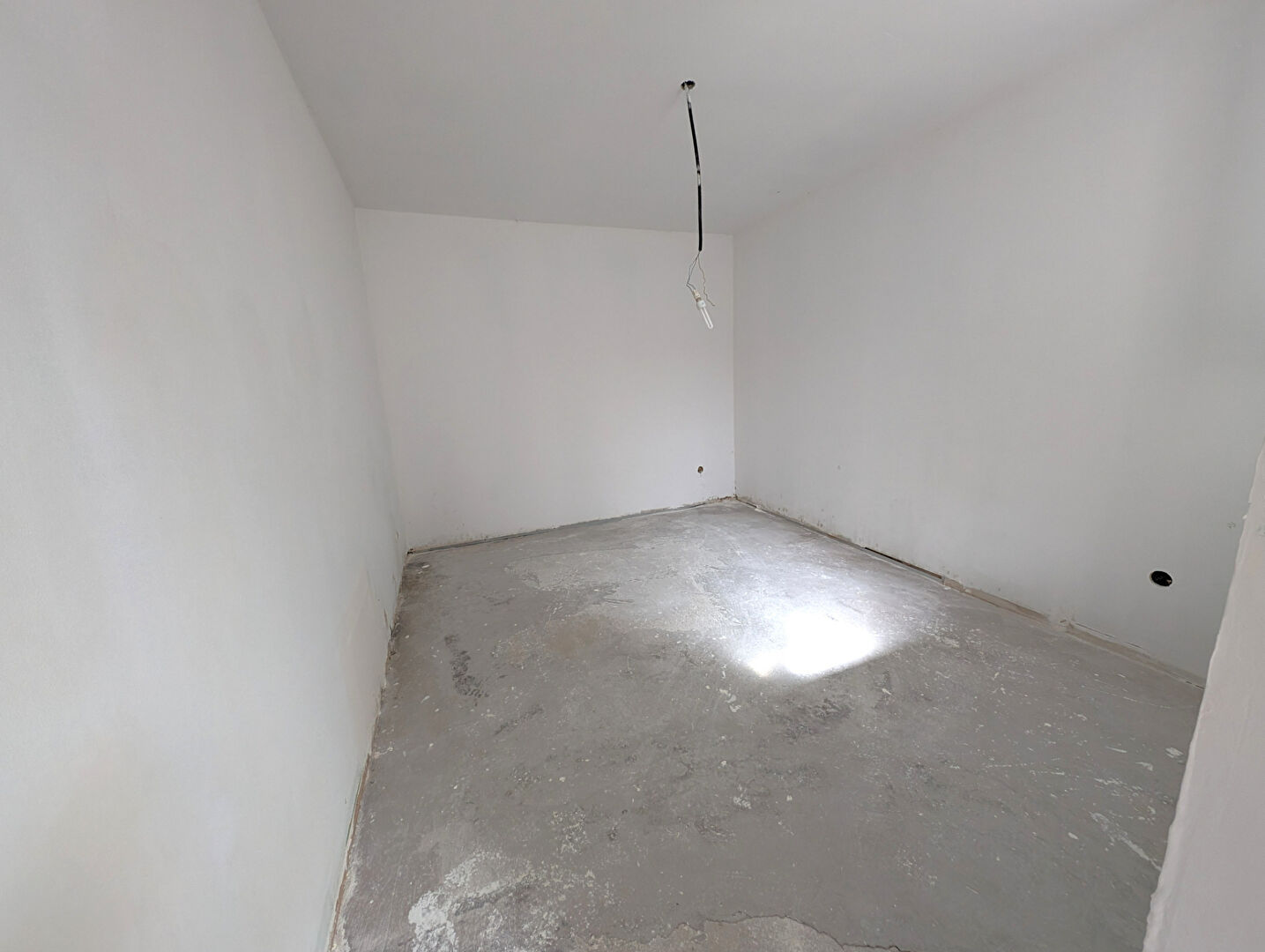 Photo Immeuble centre de Toucy composé de 3 logements image 3/6