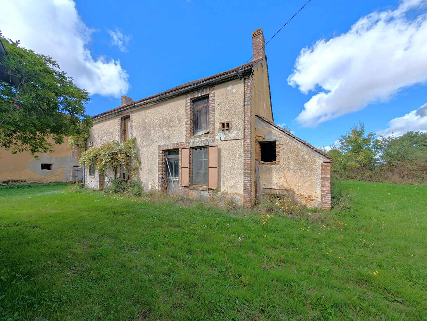 Photo Maison sur la commune de Diges 4 pièces avec dépendances et jardin de 1600m² image 2/6