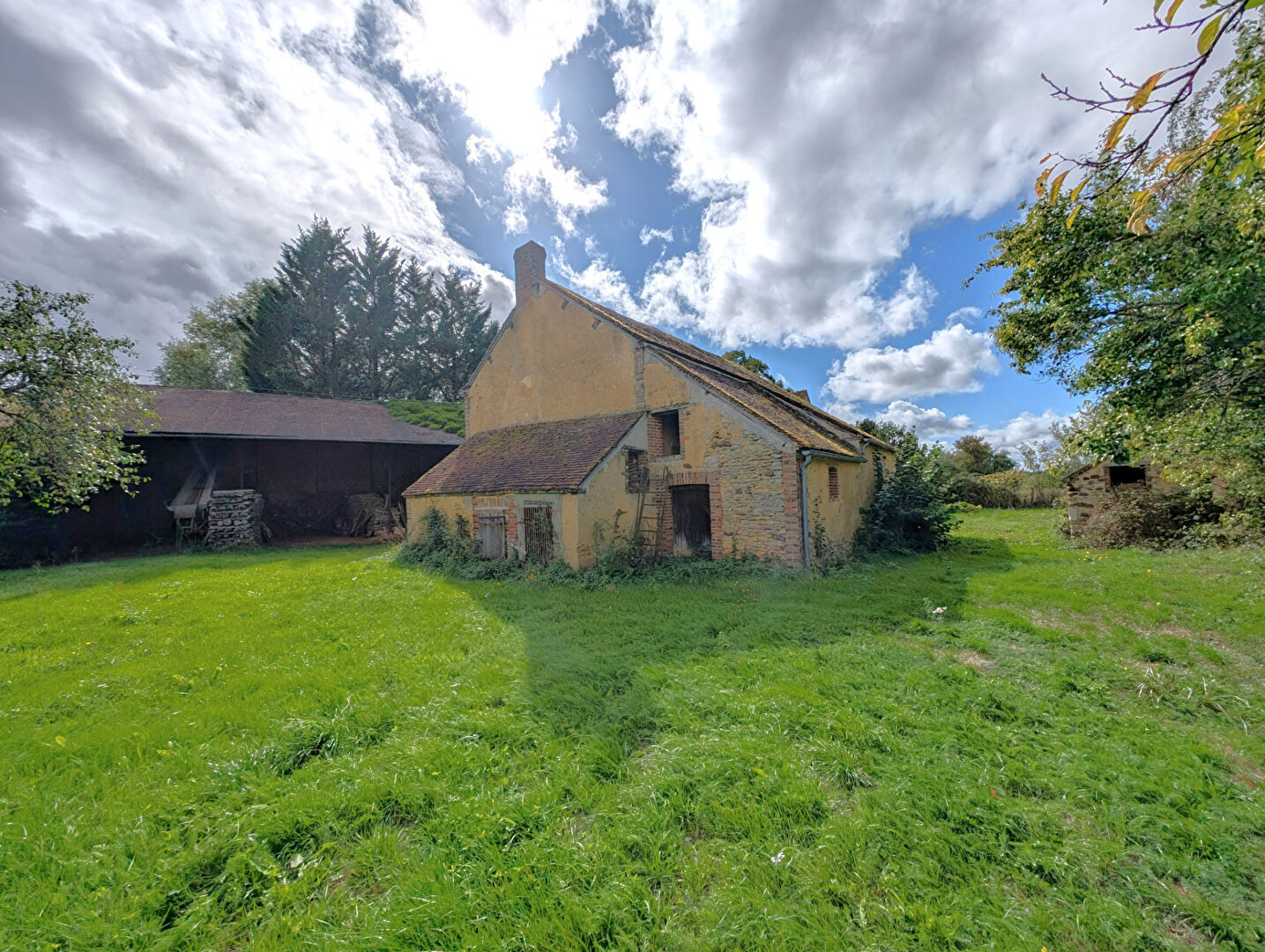 Photo Maison sur la commune de Diges 4 pièces avec dépendances et jardin de 1600m² image 4/6