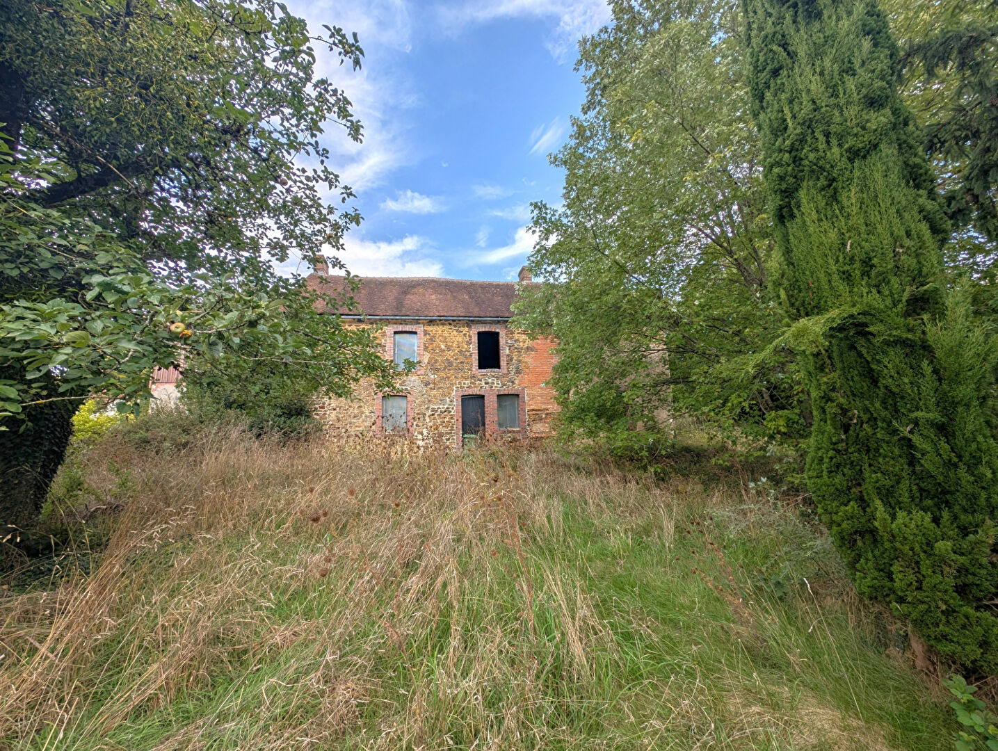 Photo Maison en pierre sur la commune de Diges de 129m² au sol avec jardin de 1700m² image 2/6