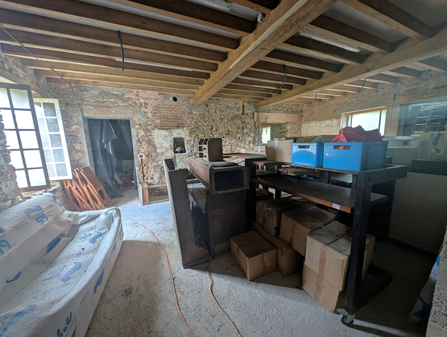 Photo Maison en pierre sur la commune de Diges de 129m² au sol avec jardin de 1700m² image 5/6