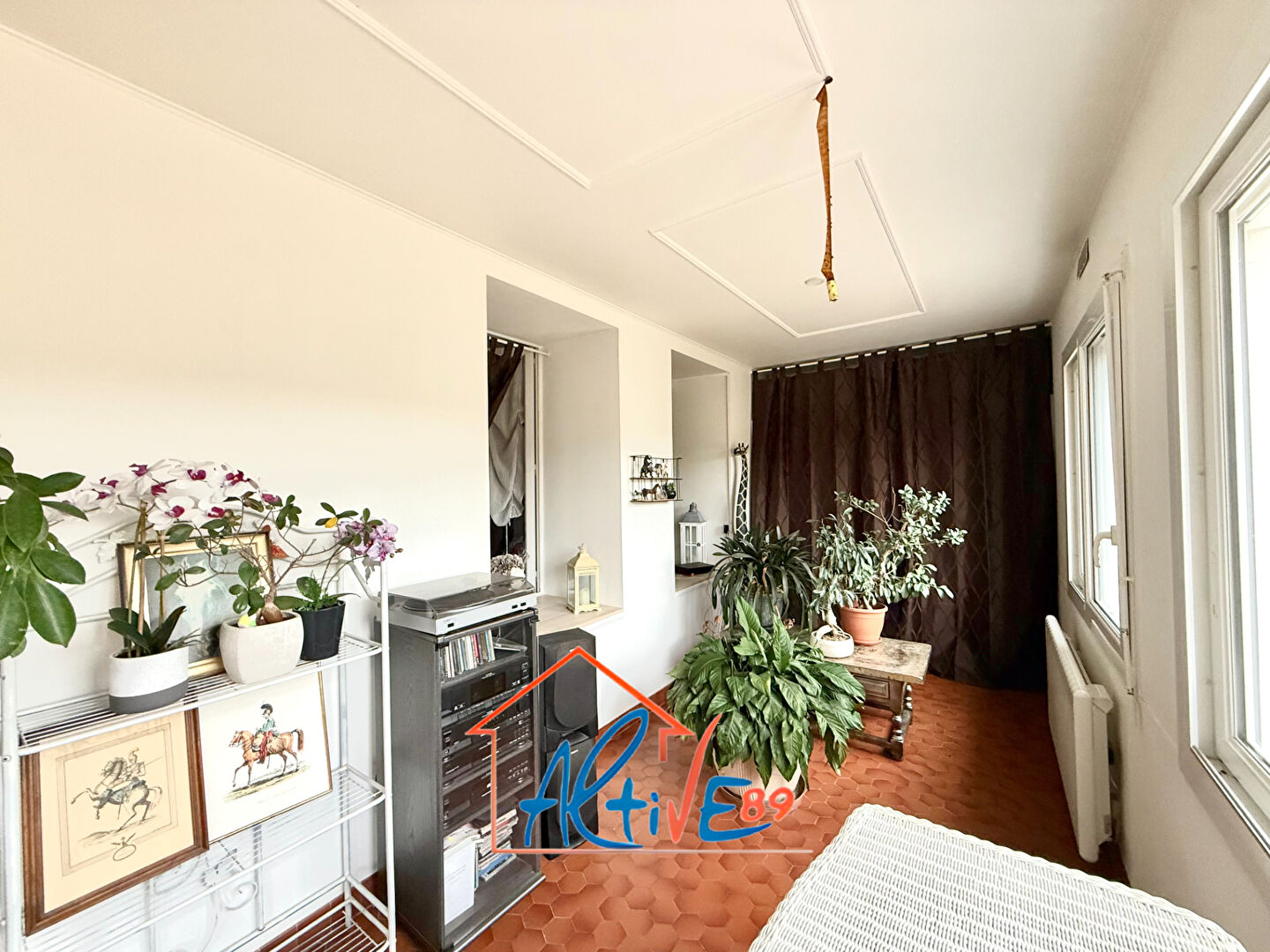 Photo Maison ancienne de 144m² à Charmoy. image 4/6