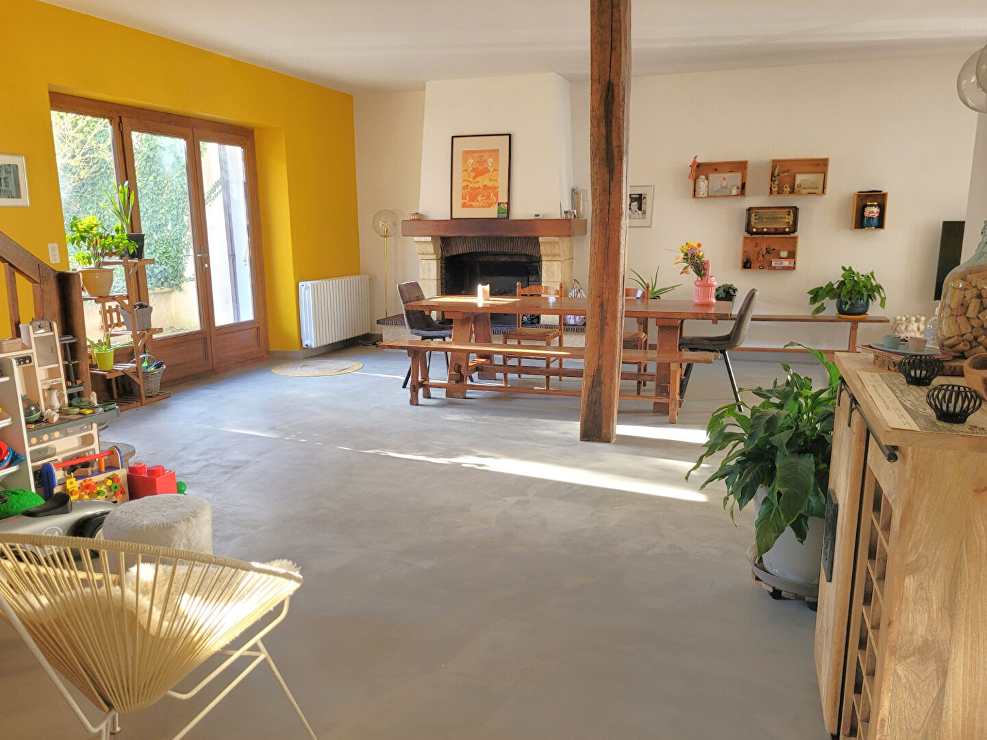 Photo 10 minutes d'Auxerre, maison de 183m² habitable avec jardin à Seignelay dans village avec commerces proche D'Héry image 4/6