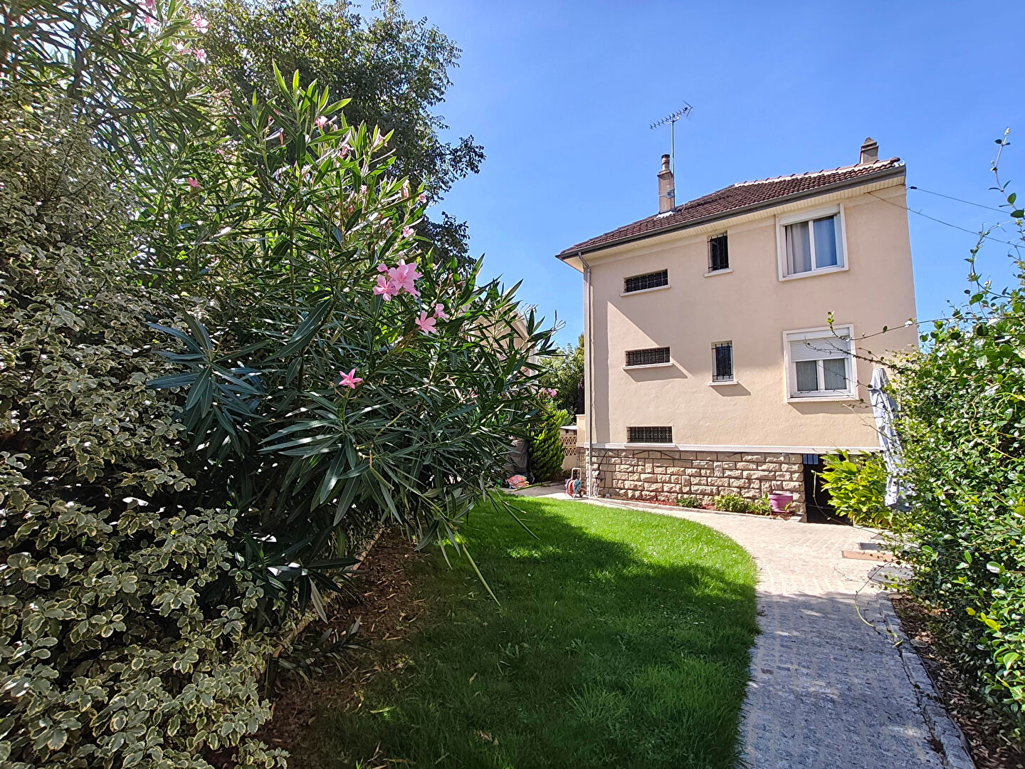 Agence immobilière de AMAC IMMOBILIER Villemomble - AMAC IMMOBILIER