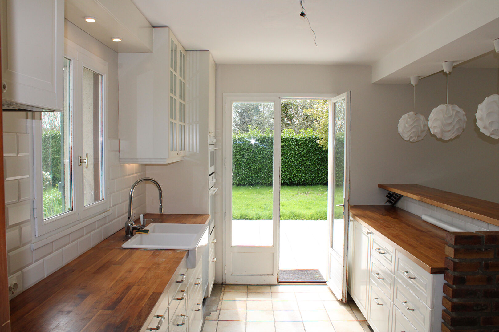 Photo Dans un bourg de charme à quelques minutes de Deauville, belle maison de 4  pièces avec une Dépendance... image 2/6