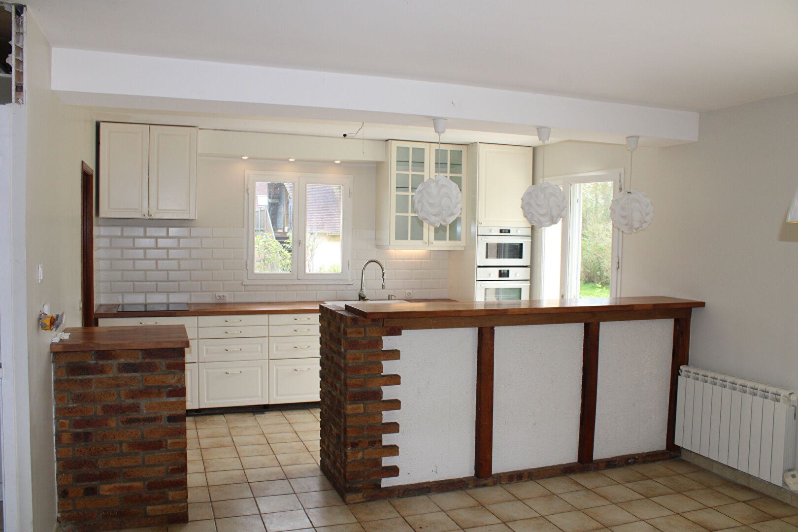 Photo Dans un bourg de charme à quelques minutes de Deauville, belle maison de 4  pièces avec une Dépendance... image 3/6