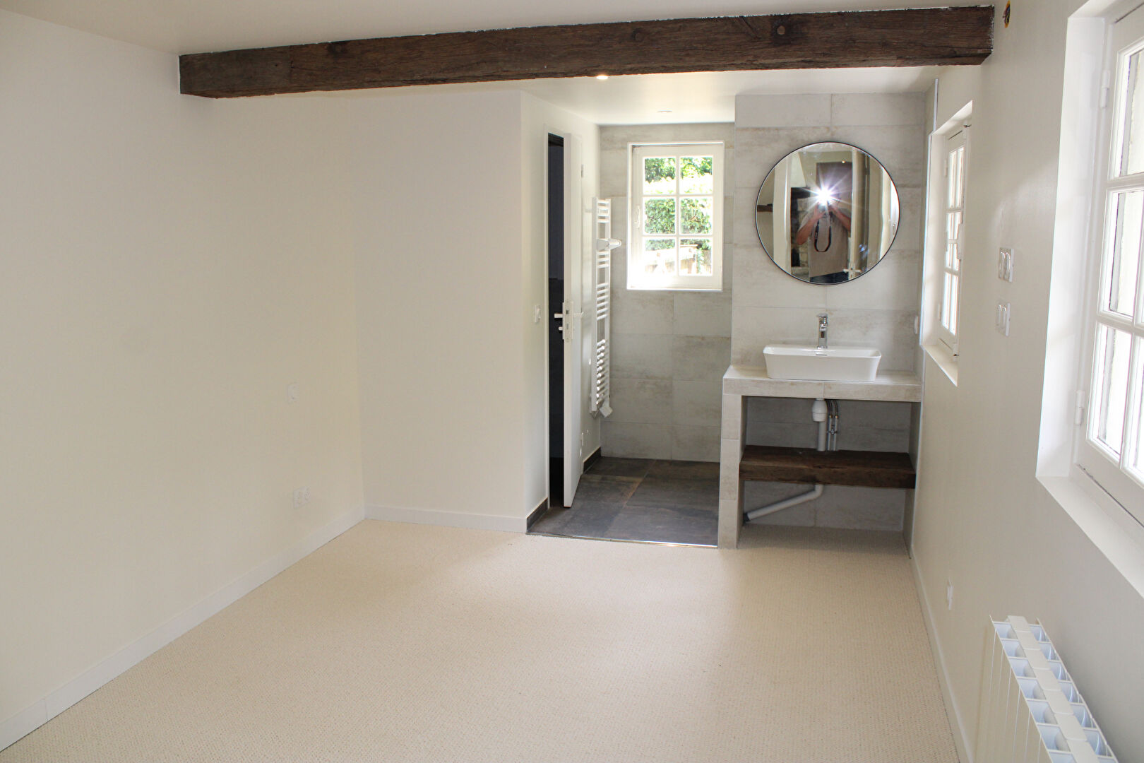 Photo ENTRE TROUVILLE SUR MER & HONFLEUR, Belle longère de 3 chambres entièrement rénovée... image 4/6