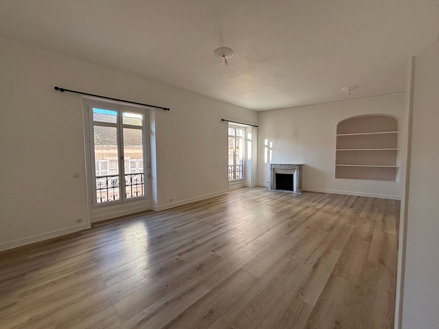 Agence immobilière de AMAYA TRANSACTIONS Pau - AMAYA GESTION