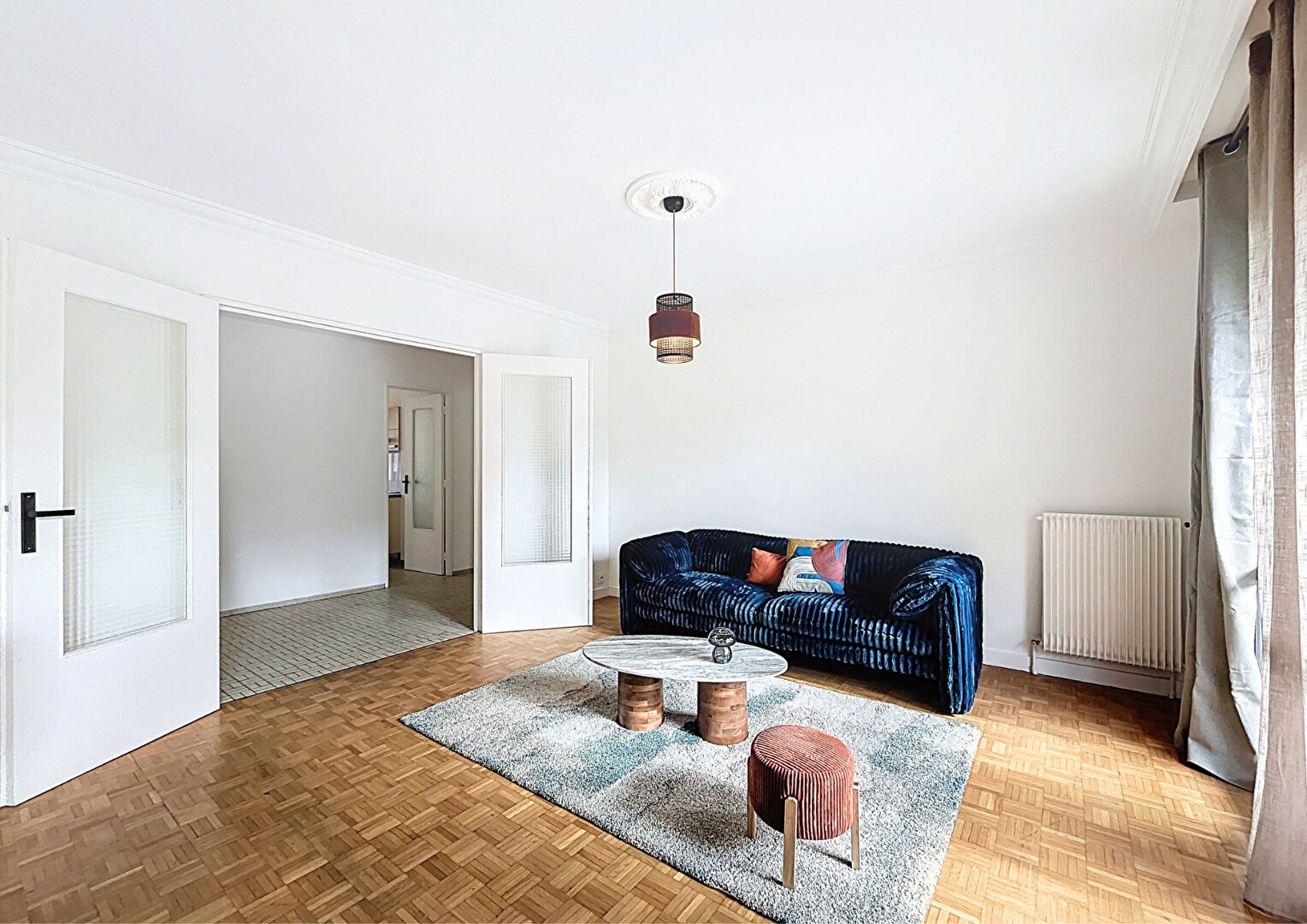 Photo TOLSTOI 163 - T3 meublé de 94m² avec balcons, cave et garage - VILLEURBANNE-GRAND CLEMENT image 5/6