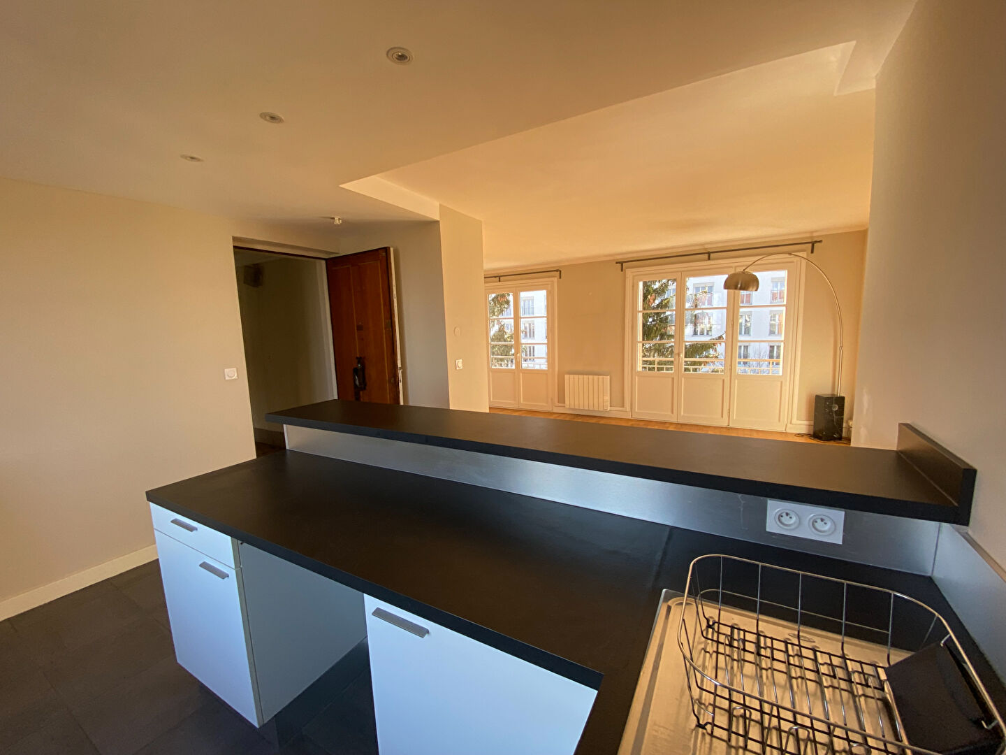 Photo LES CASTORS  -  T3 de 70m² avec balcon - LYON 05 ST IRÉNÉE image 6/6