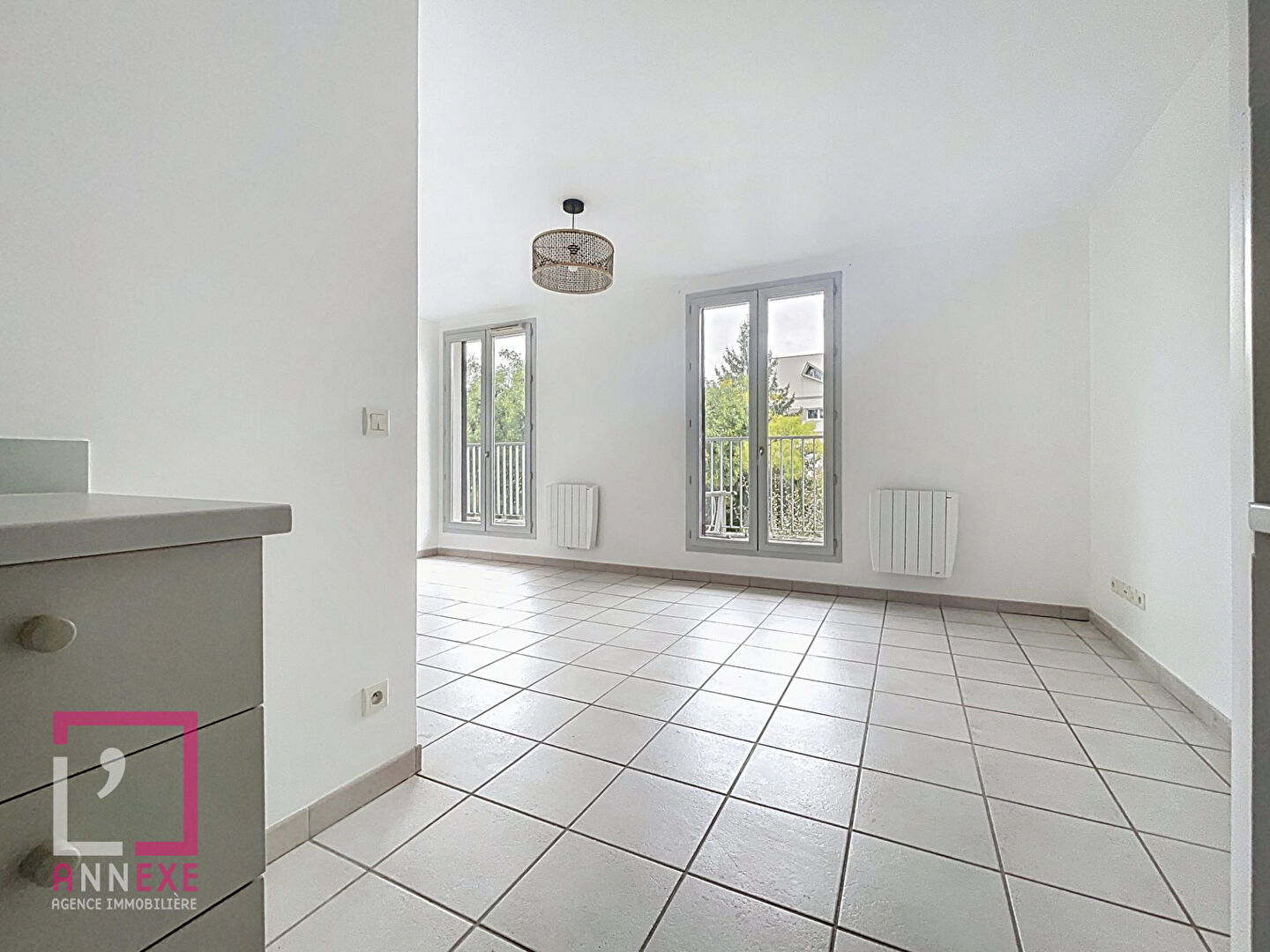 Photo BLOOM - T2 de 42 m² avec balcon, cave et garage double image 3/6